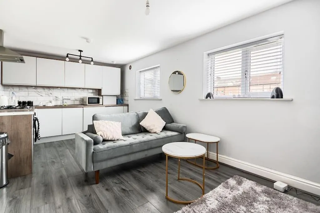 Cosy Merseyside Retreat Liverpool Apartment